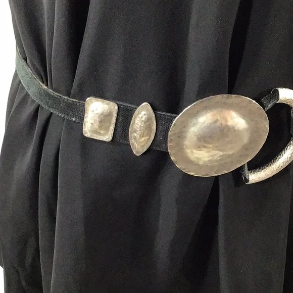 Vintage Anthony Alexander hammered silver and black suede sling belt - Picture 3 of 9